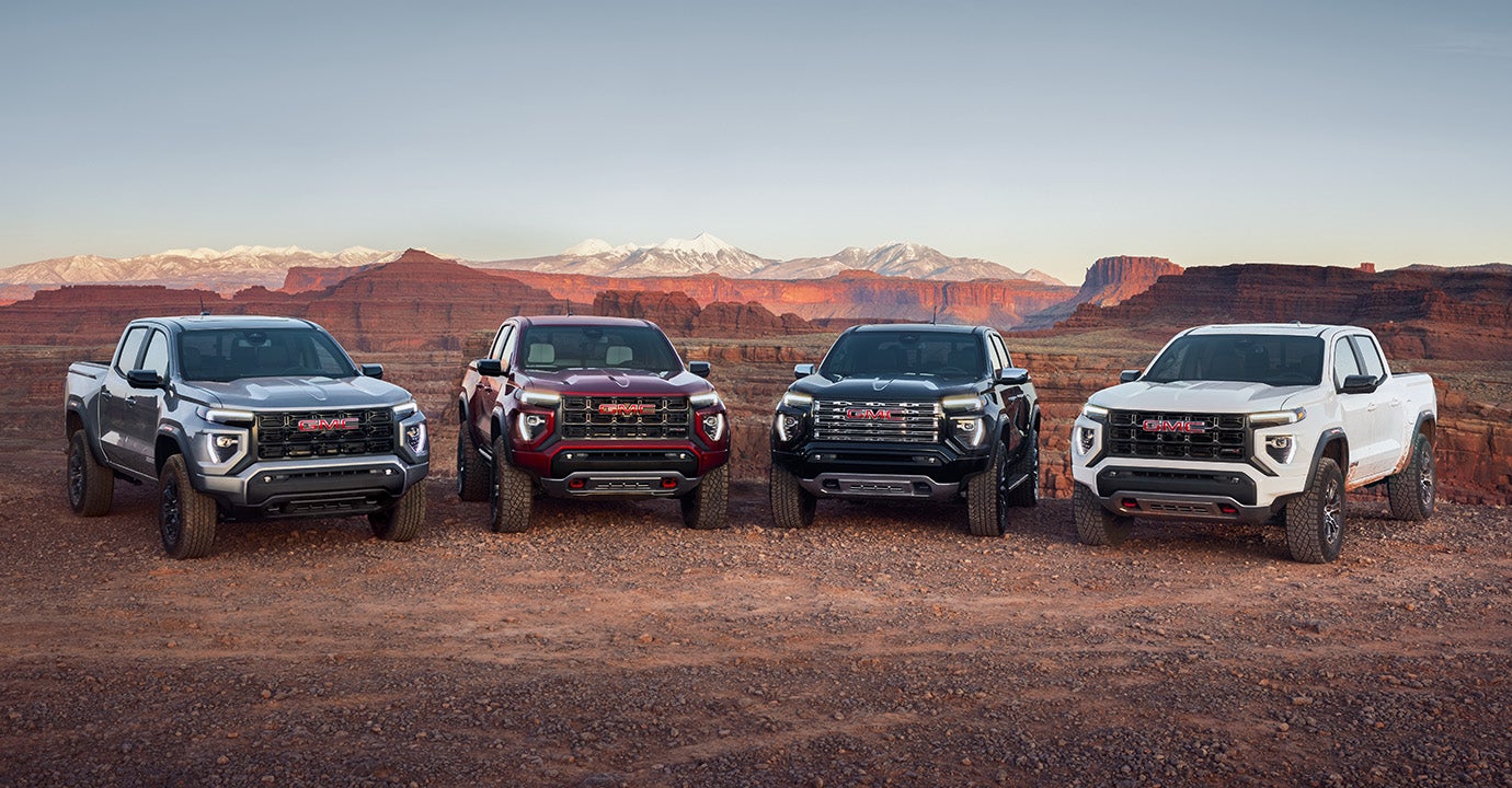 GMC Canyon full width